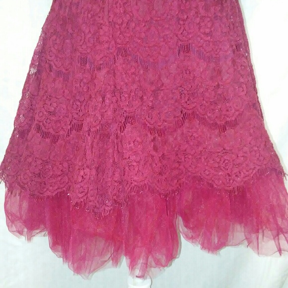 Red lace and tulle dress semi formal - Picture 5 of 6